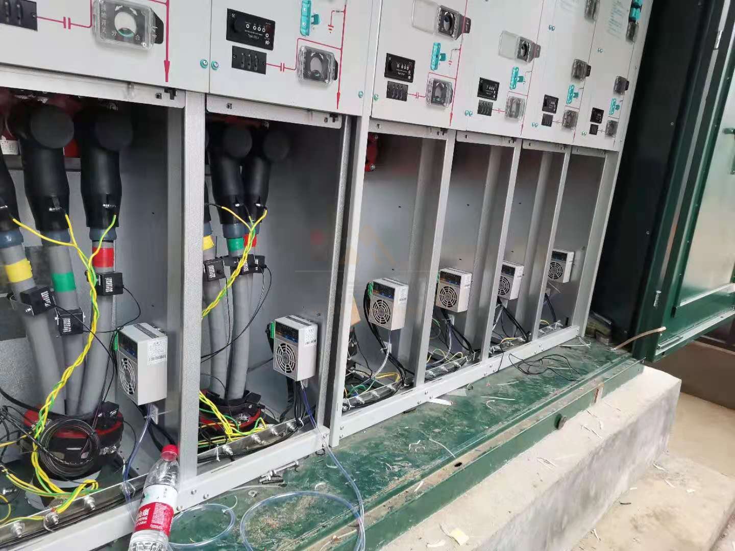 <a href='http://www.5cziapm.cn' target='_blank'><u>智能除濕裝置</u></a>安裝